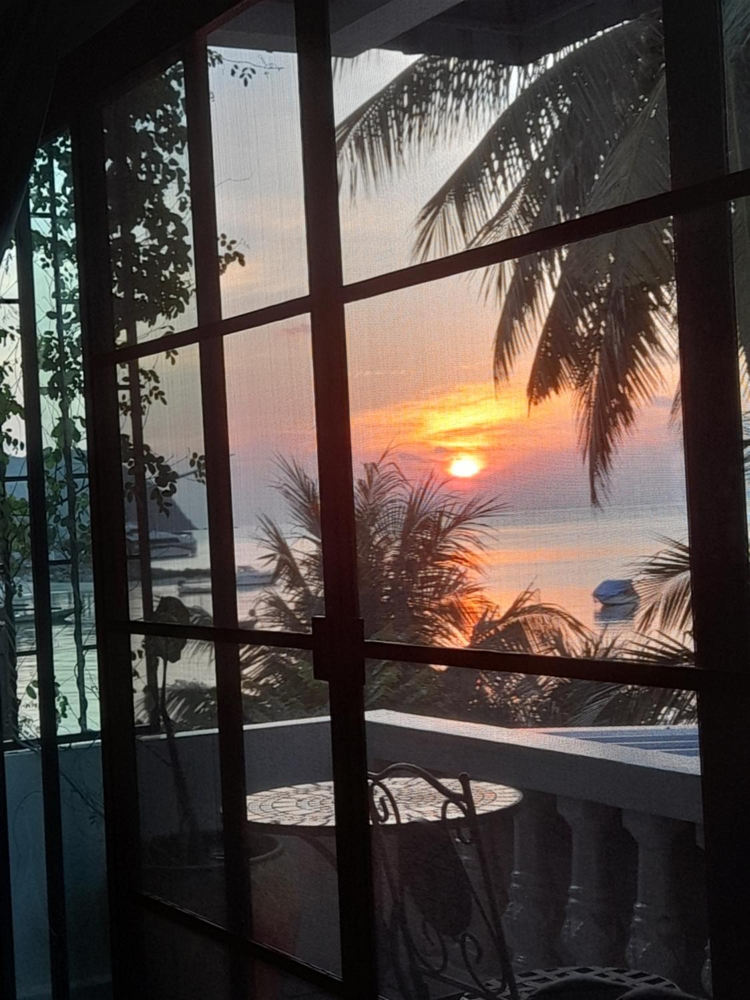 Tea Moon Beach House Thongsala Exterior photo